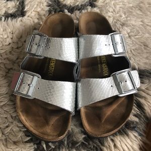 Silver Birkenstocks size 39 8 8.5 perfect!